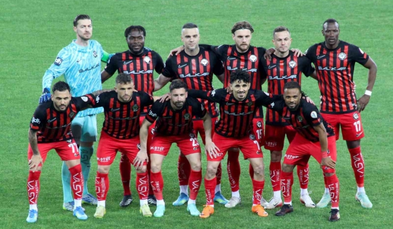 Süper Lig’e yükselecek son takım yarın belli olacak