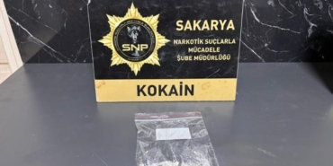 Polis ekiplerinin durdurduğu araçtan kokain çıktı: Sürücü tutuklandı