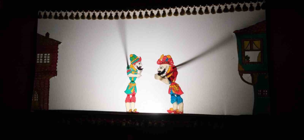 Yıldırımlı çocuklar Hacivat Ve Karagözle buluştu