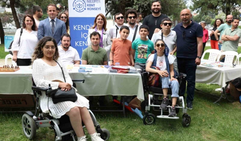 Nilüfer’de engeller sevgi ile aşılıyor