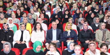 Sultangazi Belediyesi’nden anneler için ’Bir Ninniyle Değişir Dünya’ etkinliği