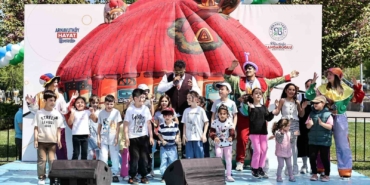 Arnavutköy’de Anneler Günü coşkusu