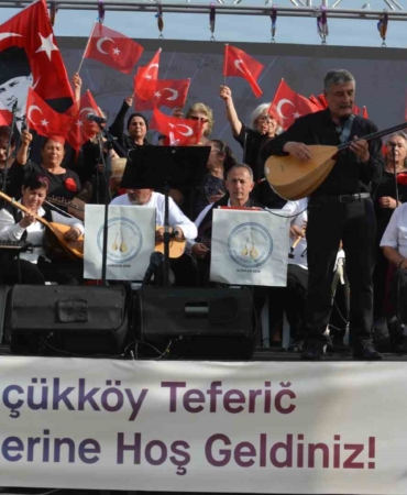 Ayvalık Teferic Şenlikleri’nden türküler yükseldi