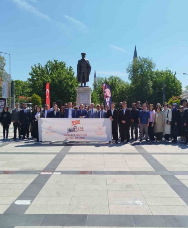 Edirne’de Gençlik Haftası etkinlikleri renkli görüntülere sahne oldu