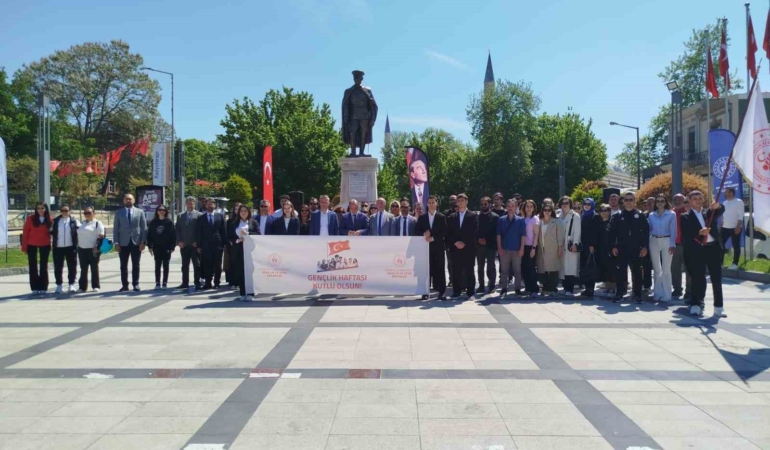 Edirne’de Gençlik Haftası etkinlikleri renkli görüntülere sahne oldu