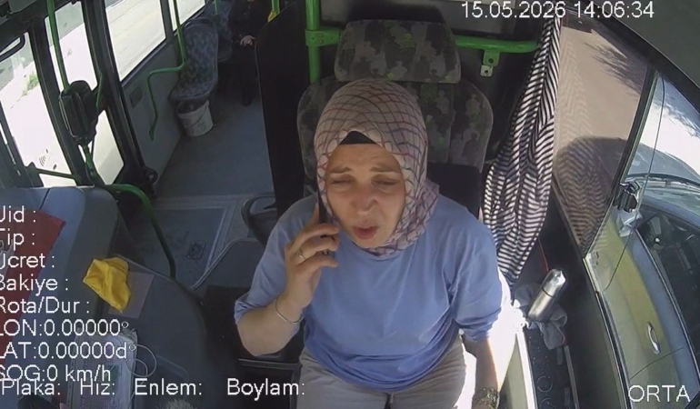 Yolcusu fenalık geçirince kadın şoför rotayı hastaneye çevirdi