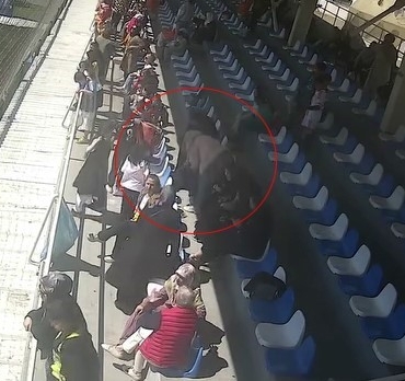 Beylikdüzü’nde Heimlich manevrası 5 yaşındaki çocuğun hayatını kurtardı