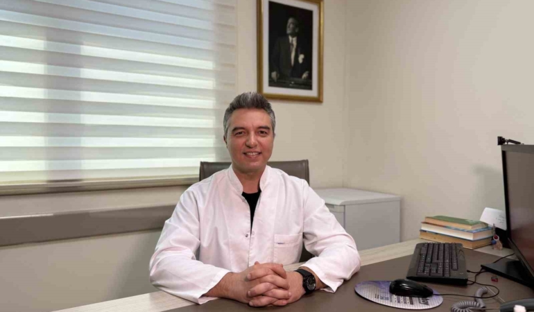 Hemoroidde ’ekran bağımlılığı’ etkisi: "Son zamanlarda 20’li 40’lı yaşlarda oldukça pik yaptı"