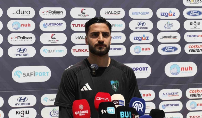 Serhat Öztaşdelen: "Umarım uzun yıllar Kocaelispor kalesini korurum"