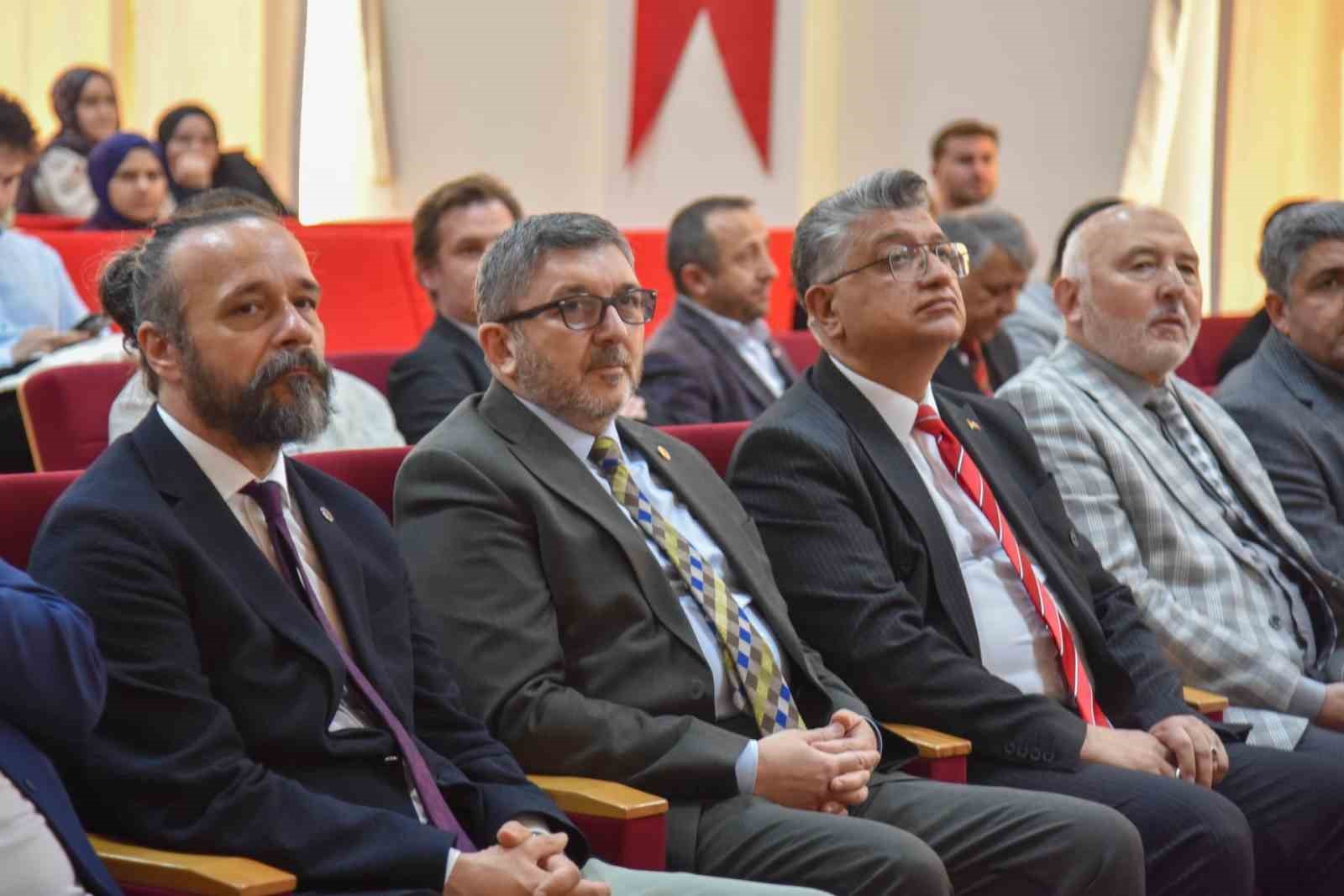 BŞEÜ’de ‘Osmanlı’nın Son Yüzyılı’ programı düzenlendi