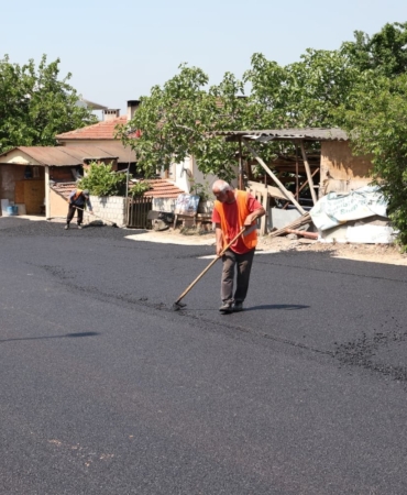 Osmangazi Belediyesi 900 ton asfalt döktü