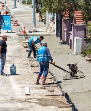 Başiskele’de mahalleler "Köşe Bucak Güzel İşler" çalışmasıyla yenileniyor