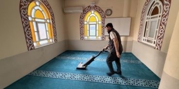 Kartepe’de camiler Kurban Bayramı öncesi ibadete hazırlanıyor