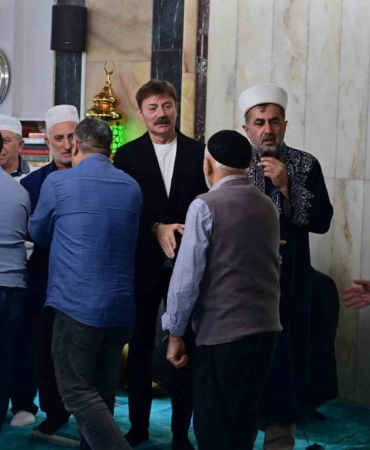Bahçelievler’de kurban ibadeti için tüm ekipler sahada