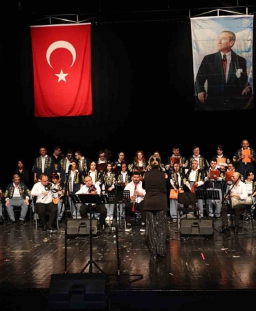 Nilüfer’de Engelliler Haftası ’Bizim Ev’in yıl sonu gösterisiyle tamamlandı