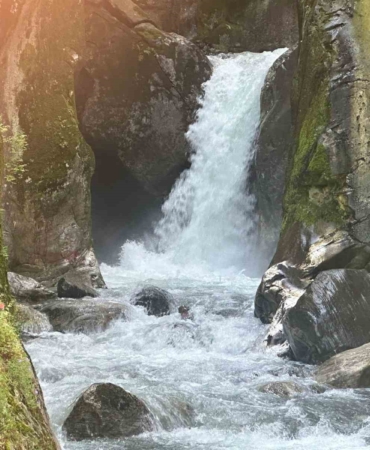 Saitabat Şelalesi eski ihtişamlı günlerine döndü