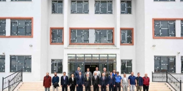 TOKİ Pınarhisar Ortaokulu inşaatı tamamlanma aşamasında