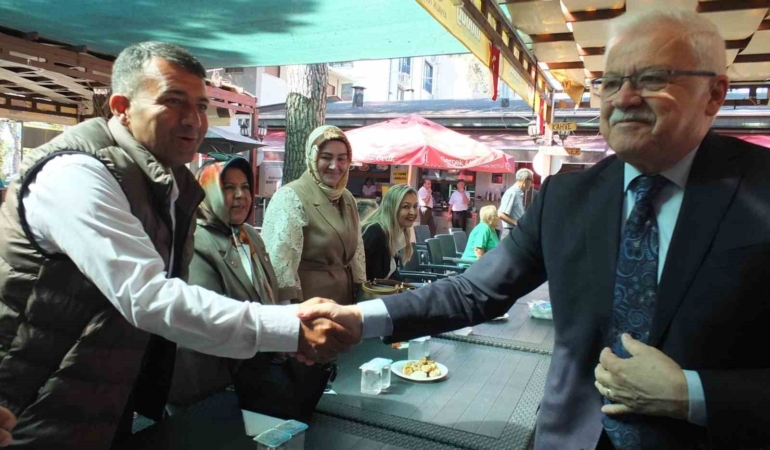 Burhaniye’de resmi bayramlaşma töreni
