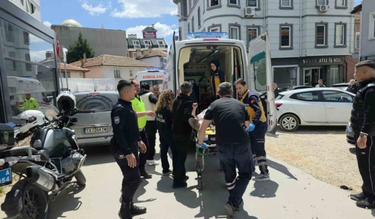Edirne’de iki grup arasında bıçaklı kavga: 3 yaralı