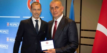 TFF Başkanı Hacıosmanoğlu, UEFA Yönetim Kurulu Toplantısı’na katıldı