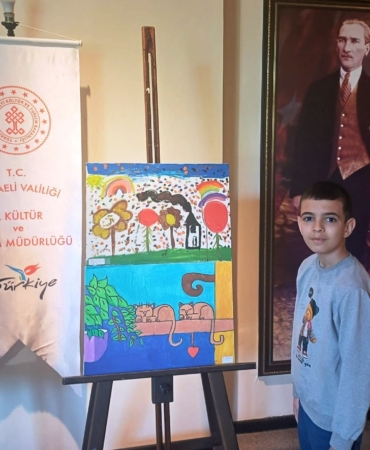Özel sporcu Salih, resim sergisinde yeteneğini konuşturdu