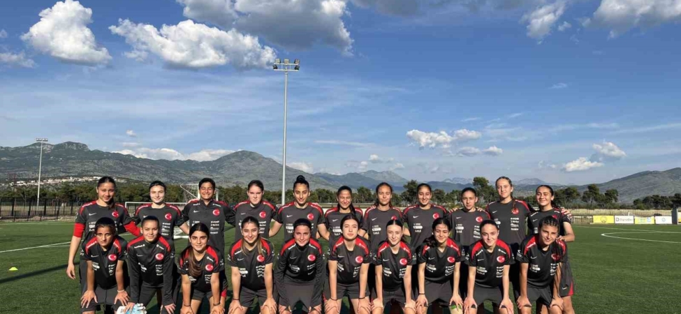 U16 Kız Milli Takımı, Ukrayna maçına hazır