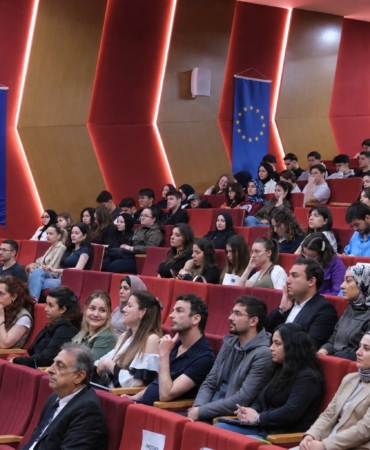Avrupa fırsatları üniversite öğrencileriyle buluştu