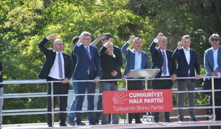 CHP Genel Başkanı Özel: “İstiklal Madalyası Balıkesir’in hakkıdır”