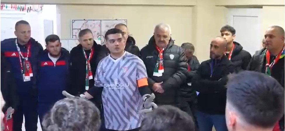 Şampiyonluk maçı öncesi takım kaptanından ağlatan konuşma