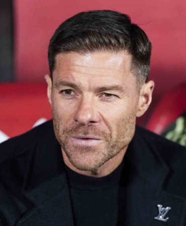 Chelsea’nin yeni teknik direktörü Xabi Alonso oldu