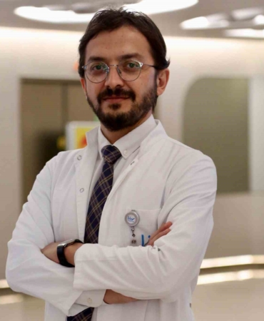 "Sigara bir alışkanlık değil, beyin bağımlılığıdır"