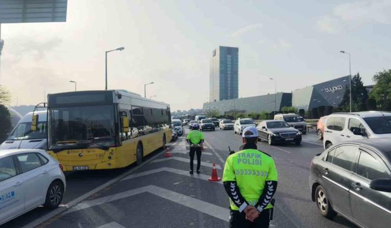 Trafikte sıkı denetim: İhlal yapan sürücülerin açıklaması pes dedirtti