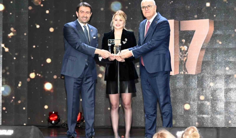 Defne Kurt yılın sporcusu seçildi