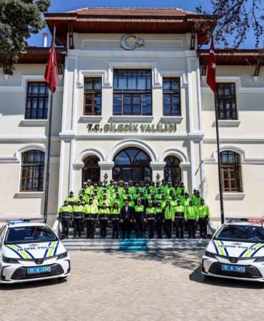 Vali Sözer trafik personelini makamında ağırladı