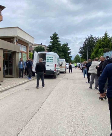 Nikah şahidi olduğu ortağı tarafından öldürüldü