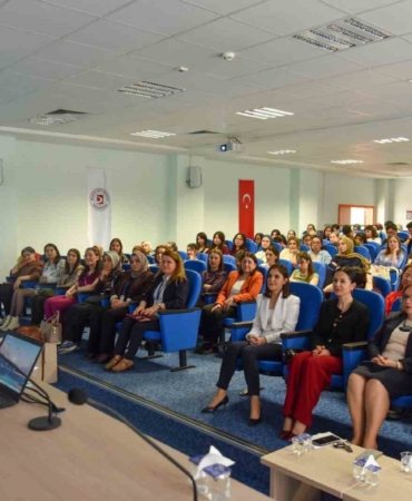 BŞEÜ’de ’Hemşirelik Haftası’ coşkusu