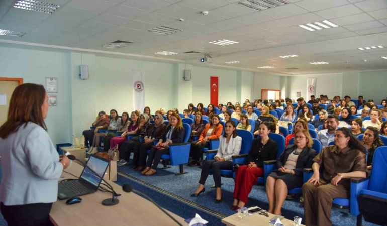 BŞEÜ’de ’Hemşirelik Haftası’ coşkusu