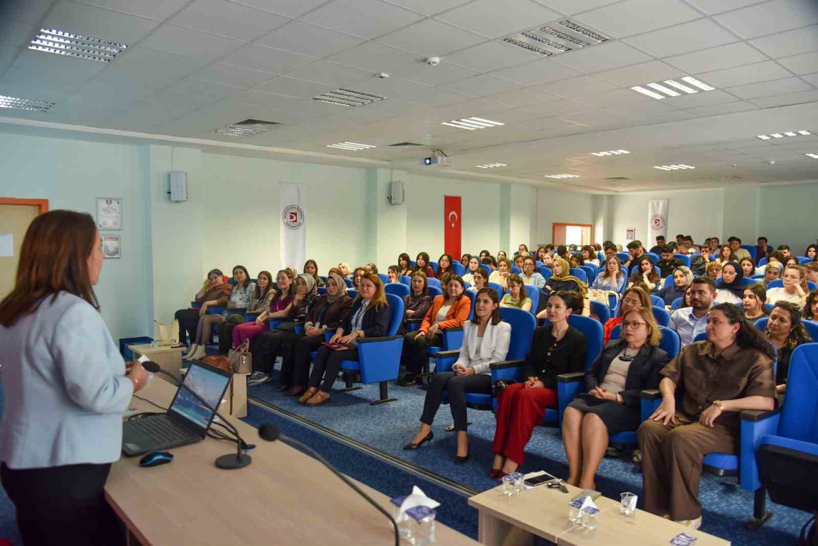 BŞEÜ’de ’Hemşirelik Haftası’ coşkusu