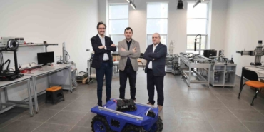 Robotlar artık görevleri kendileri paylaşacak: BTÜ’den yapay zekâ destekli yenilik
