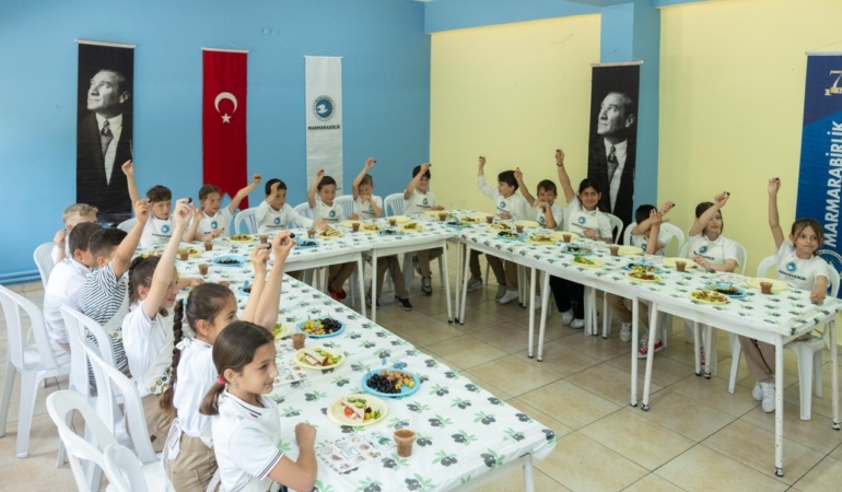 Geleceğin sofraları Erdek’te kuruldu