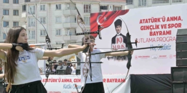 Esenyurt’ta 19 Mayıs Atatürk’ü Anma, Gençlik ve Spor Bayramı coşkuyla kutlandı