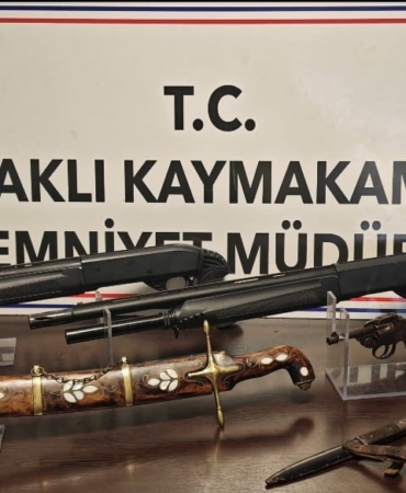 Kapaklı’da tarihi silahlar ele geçirildi