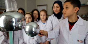 Başiskele Çocuk Üniversitesi 600 özel yetenekli öğrenciyi geleceğe hazırlıyor