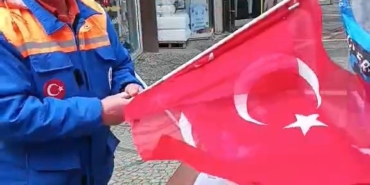 Edirne’de 1 Mayıs sonrası Türk bayraklarının çöpe atılmasına tepki
