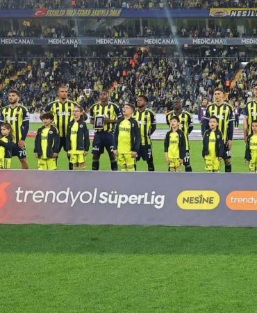 Fenerbahçe, ligde 11. beraberliğini aldı