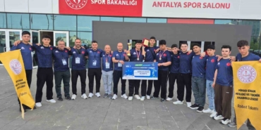 Bilecikli öğrencilerden ‘MEB Robot Yarışması’nda’ dünya birinciliği