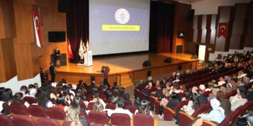 Geleceğin veteriner hekimleri beyaz önlüklerini giydi