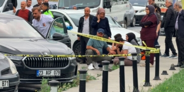 Bağcılar’da bir kişi otomobilin bagajında ölü bulundu