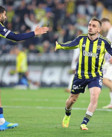 Kerem Aktürkoğlu, ligi 8 golle kapattı