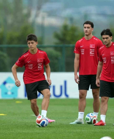 A Mili Futbol Takımı, iki günlük iznin ardından çalışmalara başladı
